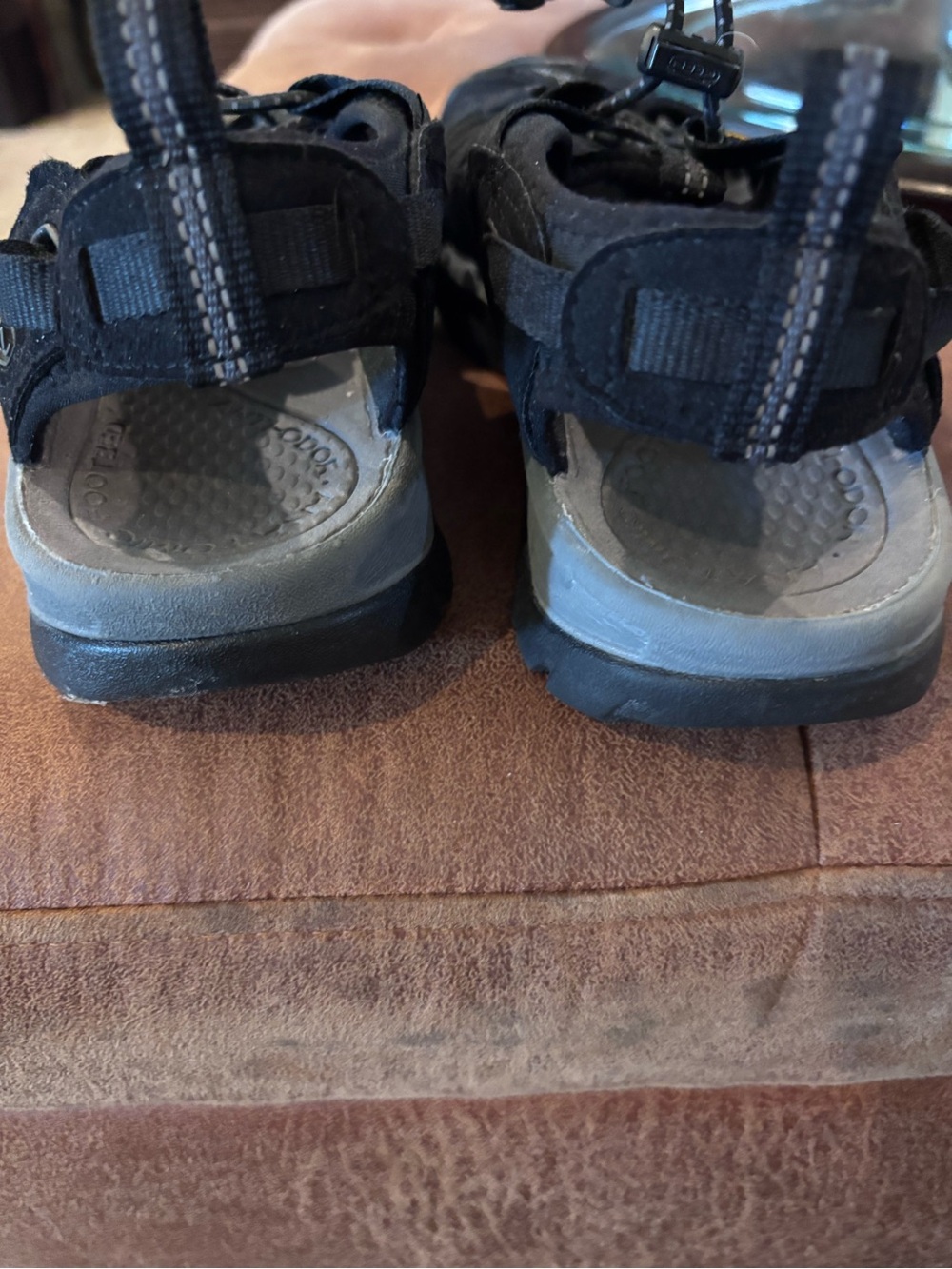 Keen Black Outdoor Closed-Toe Strappy Sandals - Picture 2 of 4